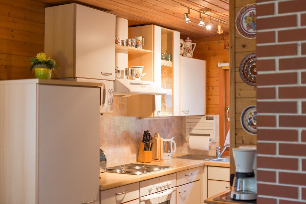 Hotel Garni Gruenmoos Sankt Jakob in Defereggen Quarto foto